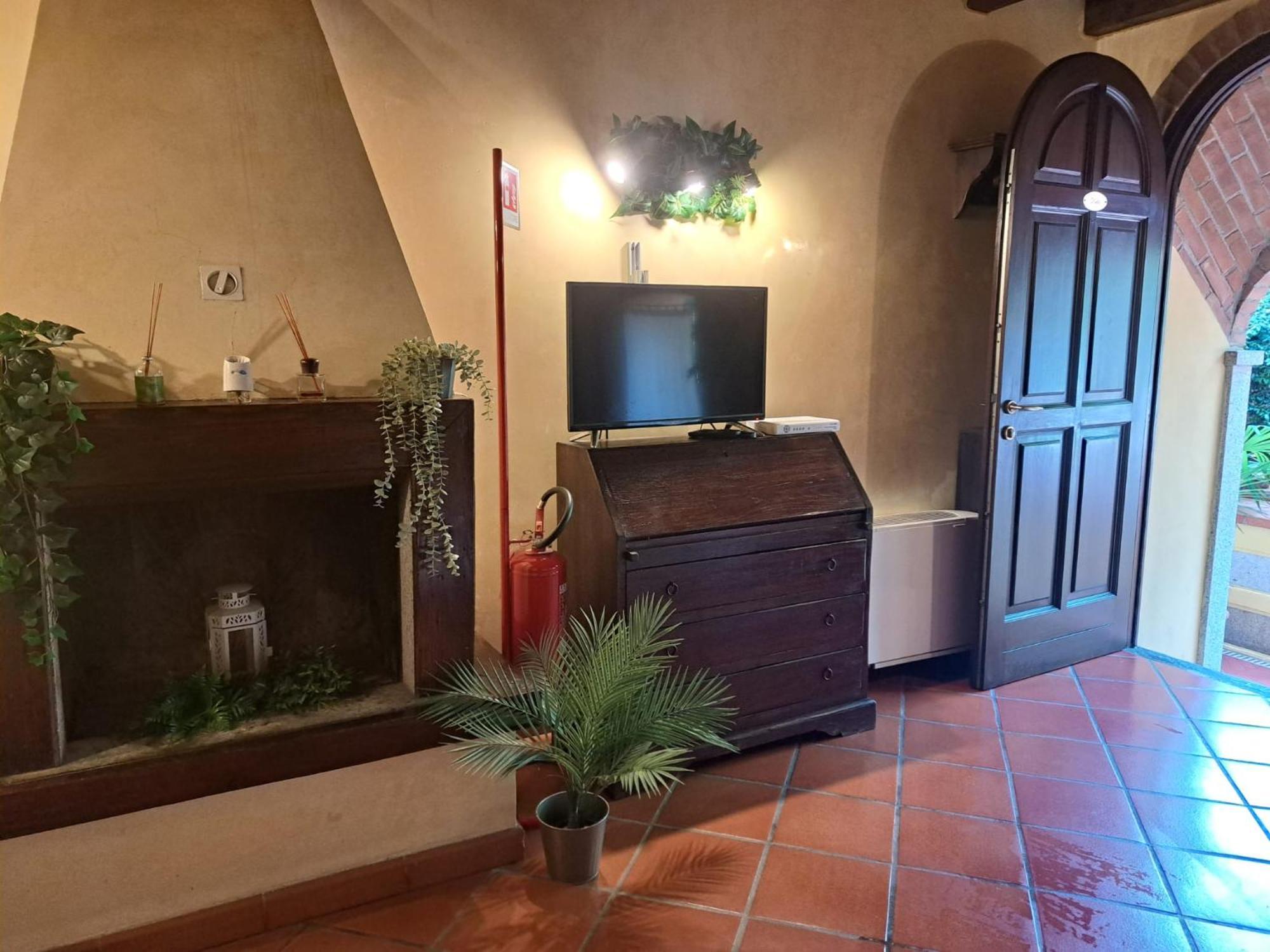 Monolocale Dalia Abbadesse Guest House ミラノ エクステリア 写真